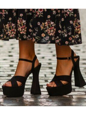 Black Platform High Heel Sandals With Ankle Strap
